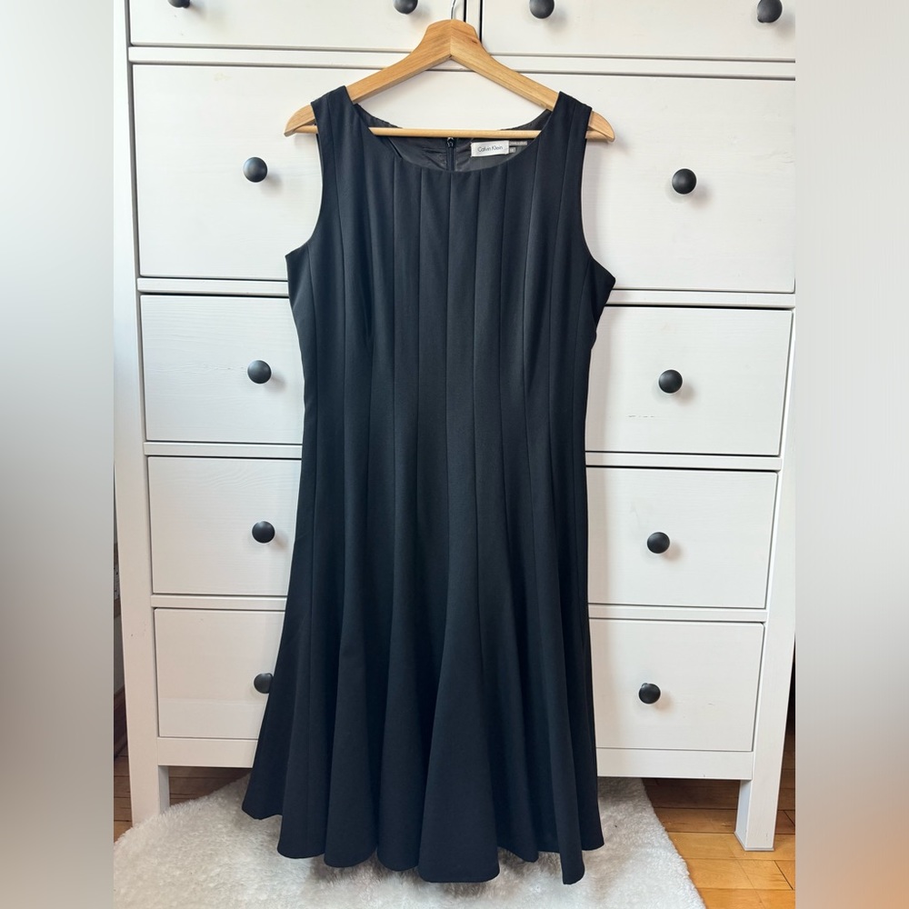 Calvin Klein Women's Black Fit & Flare Dress size 10 midi classic evening dress